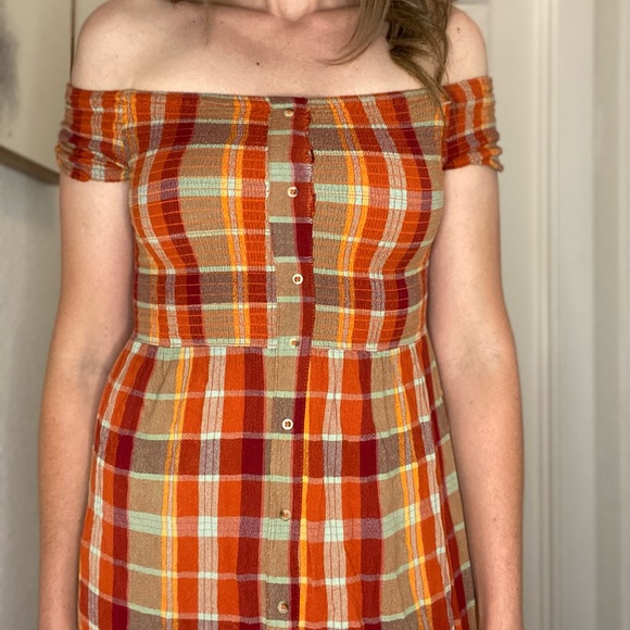 Urban Outfitters Dresses & Skirts - Plaid dress